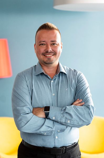 Aron Nogradi